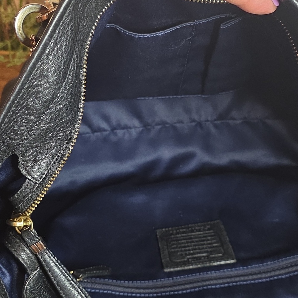 Coach Madison Black Pebble Leather Tote #26769 Includes Unbranded Purse Scarf - Picture 10 of 13